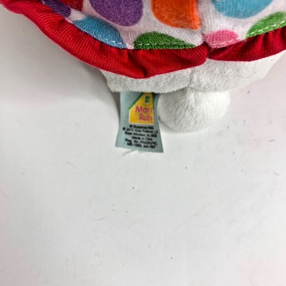 Max & Ruby 2011 Kids Preferred Plush Stuffed Max Doll Toy 9.5 in Heart on Pillow - Picture 4 of 5
